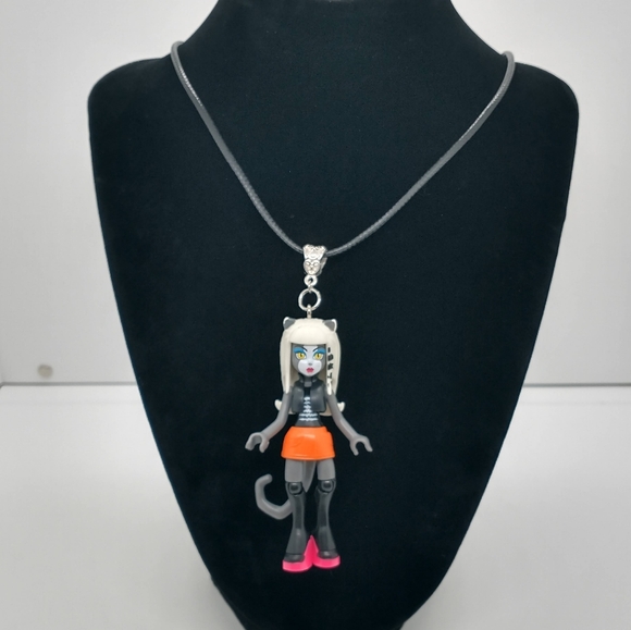 Meowlody Monster High Necklace Long Black Silver OOAK Handmade Mega Blok Werecat - Picture 11 of 11